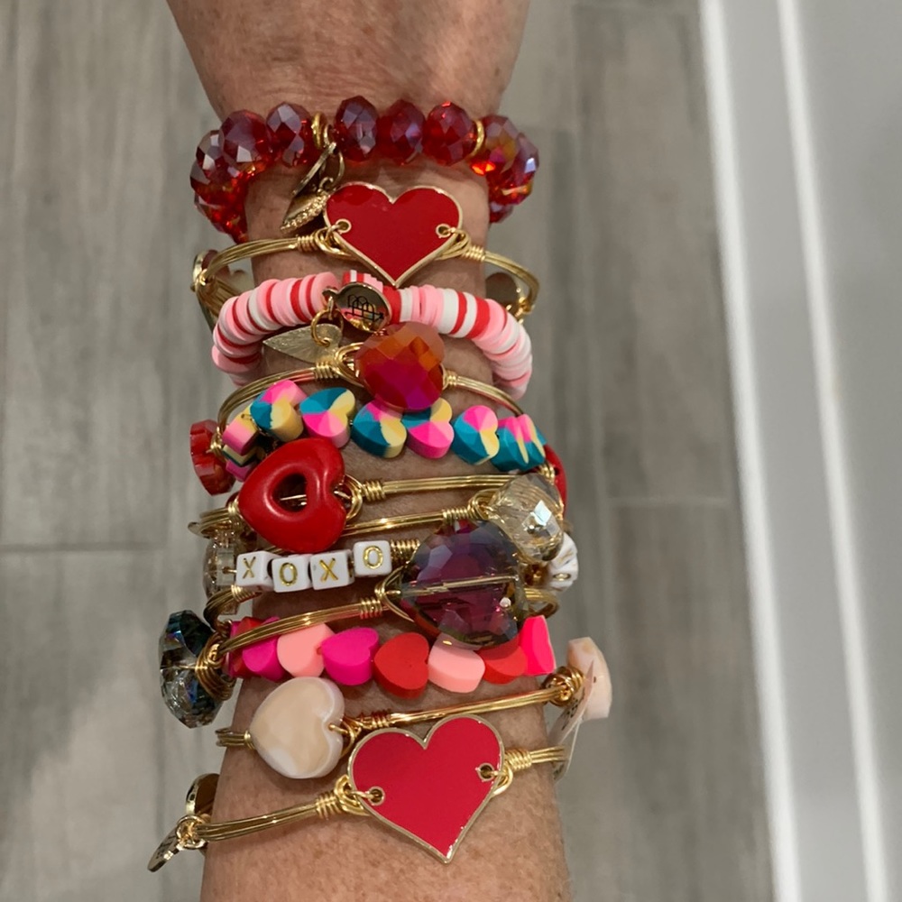 NWOT VALENTINE’S BOURBON AND BOWETIES BRACELETS ❤️ 💗